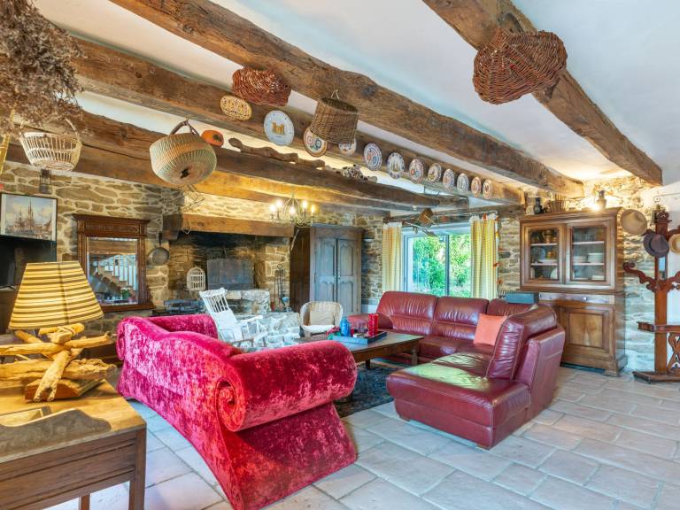 Fully equipped beautiful house with patio, garden & BBQ | Good for workation | Dogs allowed — photo 4