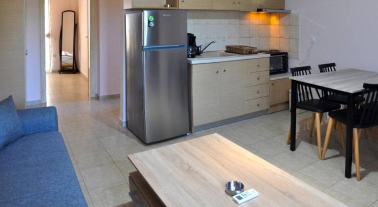 House with terrace & barbecue in Sithonia
