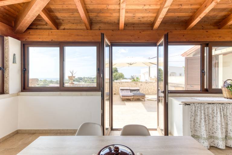 Villa 'L'attico' with Sea View, Private Terrace and Wi-Fi — photo 4