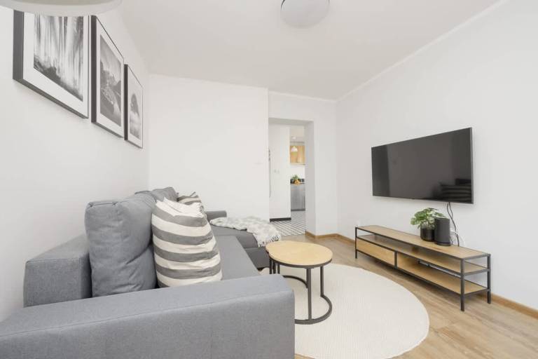 Family-oriented nice apartment | Next to Palace of Culture and Science | Pets allowed — photo 5
