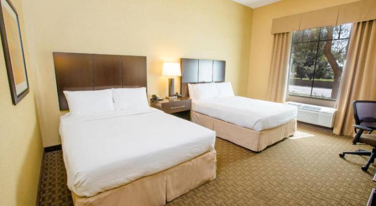 Holiday Inn Phoenix/Chandler By IHG in Chandler, AZ