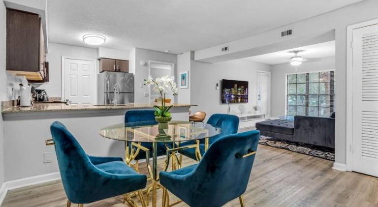 Rental apartment with pool | Perfect for remote work — photo 4