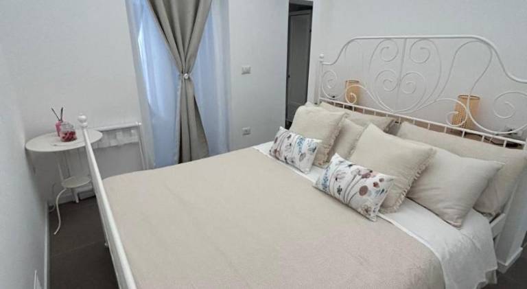 Rental apartment with 2 rooms for 4 persons — photo 2