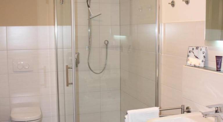 Rental apartment with 1 room for 3 persons — photo 2