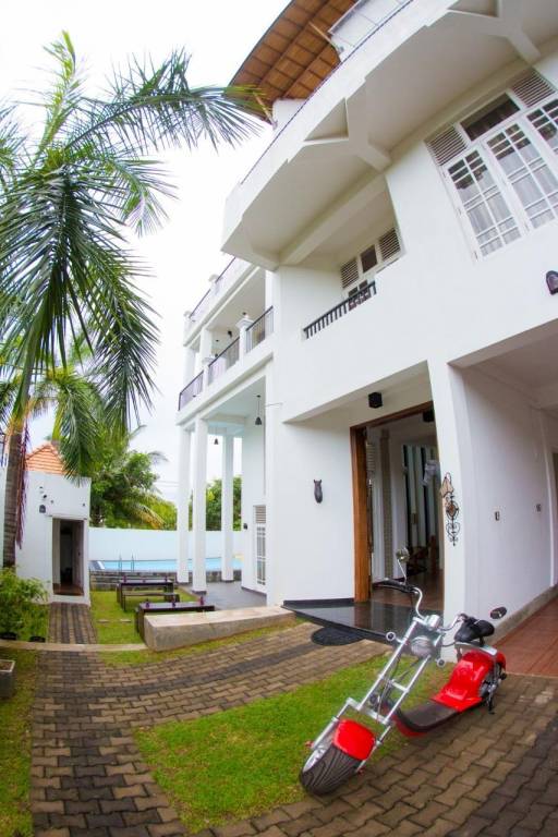 Villa Wewala West