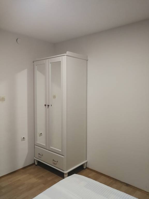 Holiday apartment with yard, barbecue & terrace — photo 5