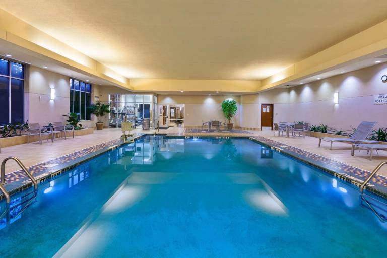 Embassy Suites by Hilton Franklin Cool Springs — photo 4