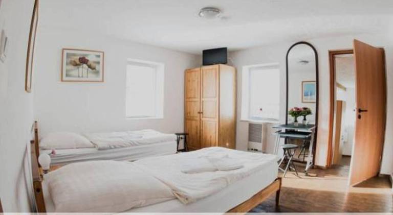 Bauer Schmidt Weilerbach Bauer s Budget Hotel