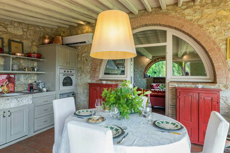 Child-friendly spacious vacation home with garden, jacuzzi & terrace | Good for workation | Pets allowed — photo 4