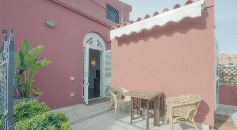 Apartment with 1 room for 4 persons — photo 4