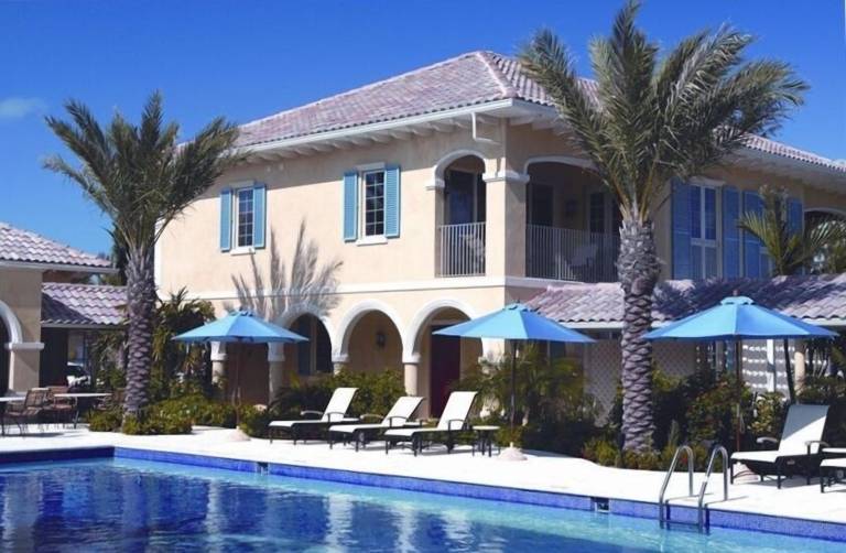 Condo  Grace Bay