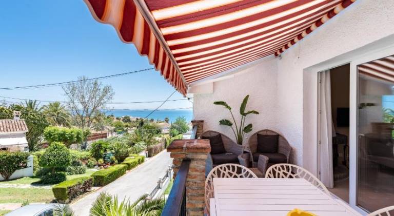 Fully equipped nice vacation home with pool, patio & yard | Pet-friendly — photo 5
