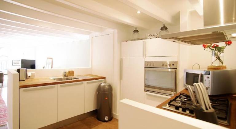 Holiday apartment | Next to Dam Square | Perfect for remote work — photo 5
