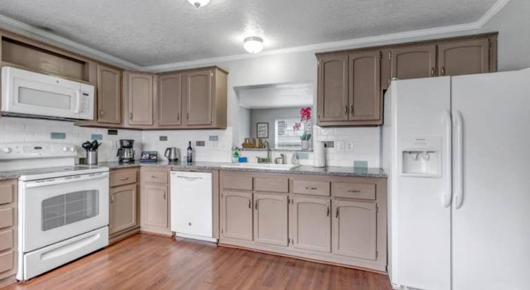 Ample vacation home | Dogs allowed — photo 4