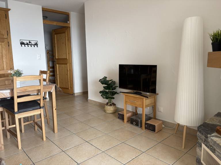 Fully equipped charming holiday apartment with patio & garden | Next to the ski | Dogs allowed — photo 4
