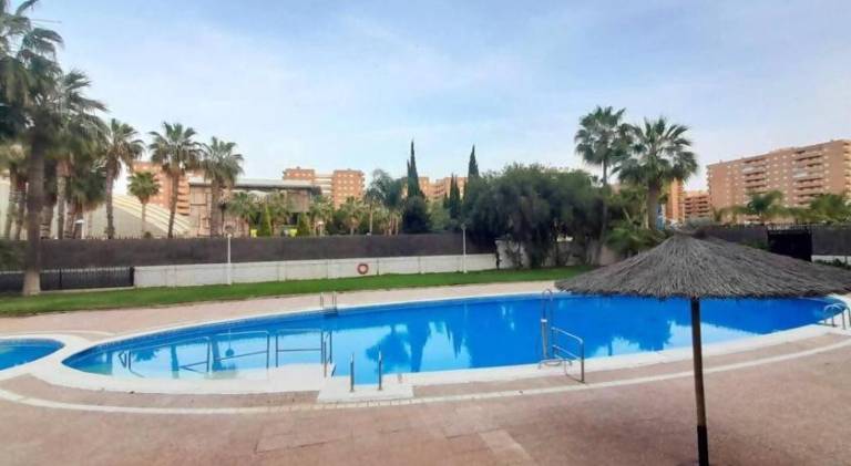 Wonderful apartment with pool, garden & terrace | Close to the beach | Pet-friendly in Oropesa del Mar
