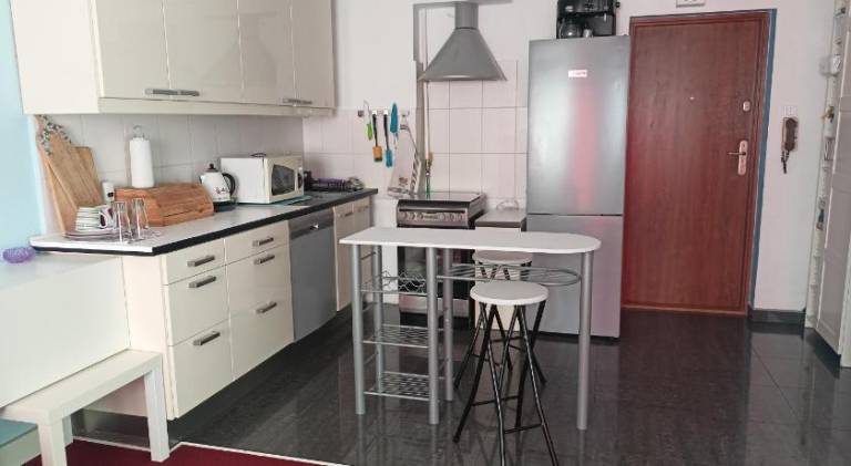 Apartment with 2 rooms for 5 persons — photo 3