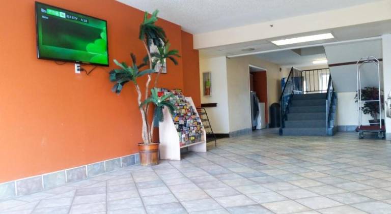 Motel 6 Elk City, OK — photo 2