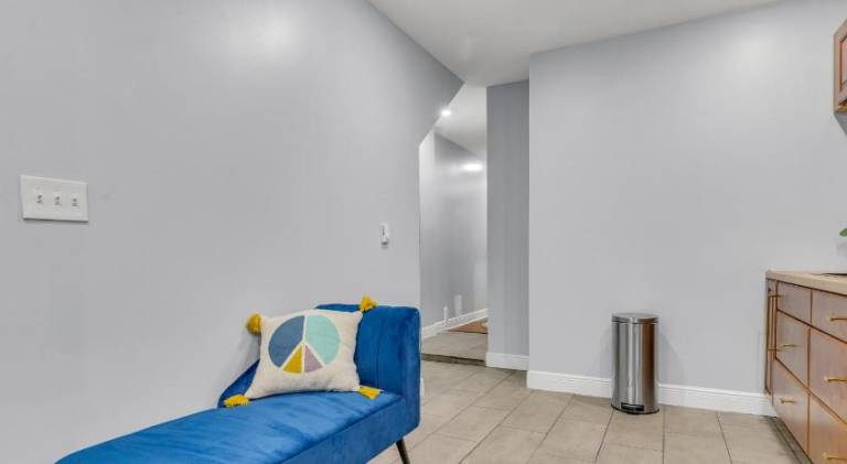 Fairmount Art Museum Center City Suites — photo 4