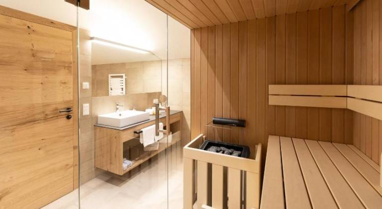 Holiday apartment with patio & sauna — photo 5