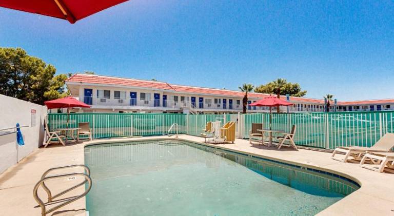 Motel 6 Tempe, AZ - Scottsdale South — photo 4