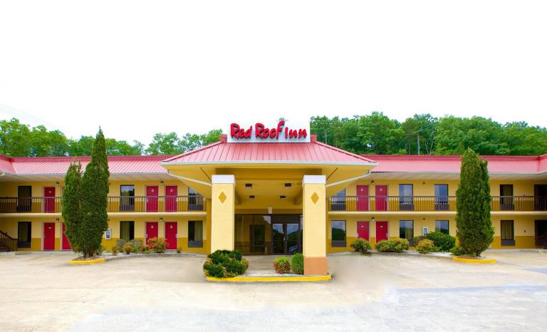 Red Roof Inn Cartersville - Emerson/LakePoint North — photo 2