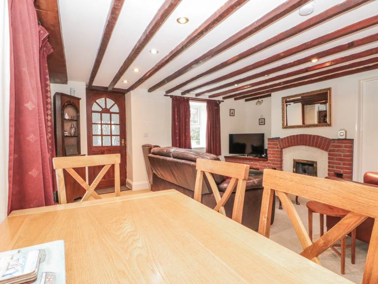 Child-friendly cottage with terrace & garden | Beach view | Pets are welcome — photo 3