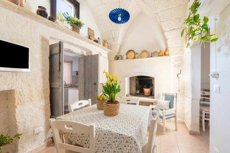 Apartment 'Al Vico' with Private Terrace and Air Conditioning — photo 2