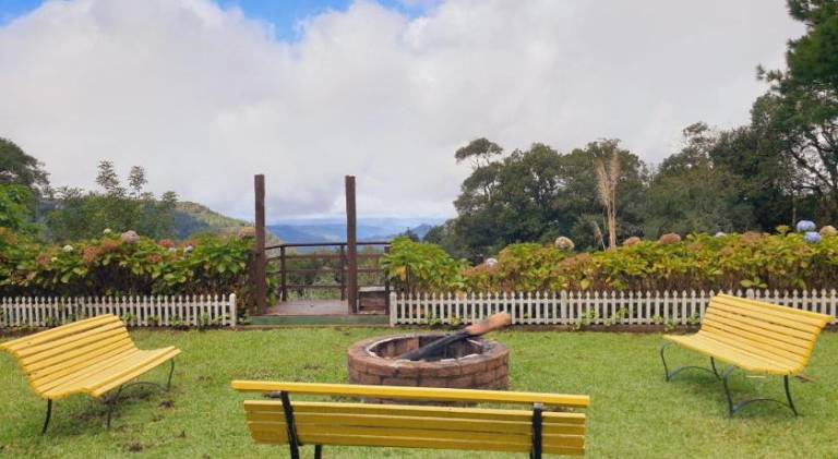 Villa Chales Gramado - OH HOTEIS — photo 5