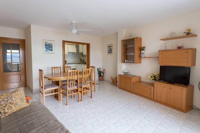 Beautiful holiday apartment with terrace & pool | Beach view | Close to the beach | Pets allowed — photo 4