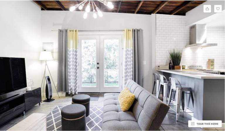 Pension Mid City