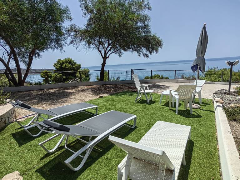 House with barbecue, yard & terrace | Panoramic view — photo 3