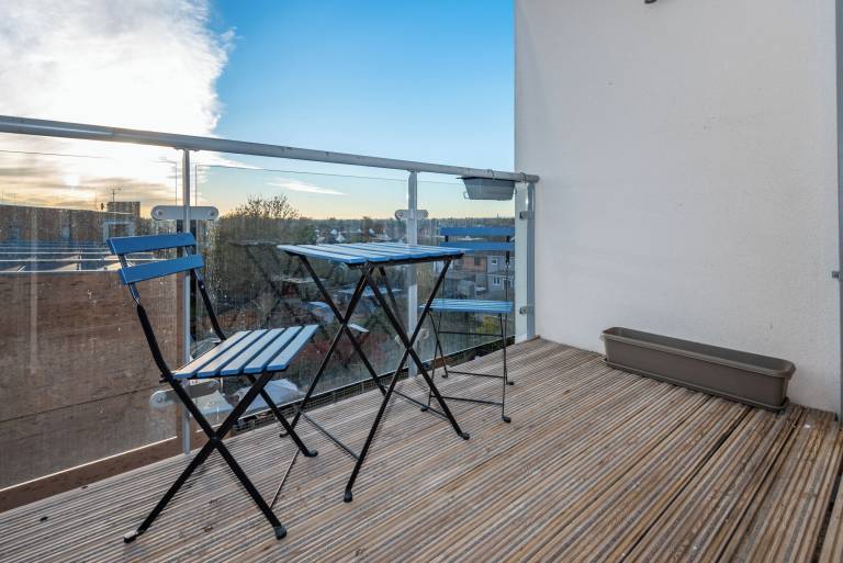 Apartment  Feltham