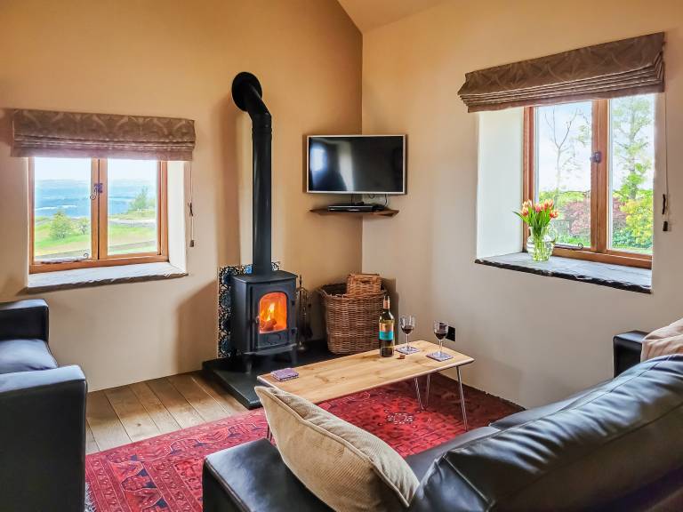 Children-friendly beautiful cottage with garden | Dogs allowed — photo 3
