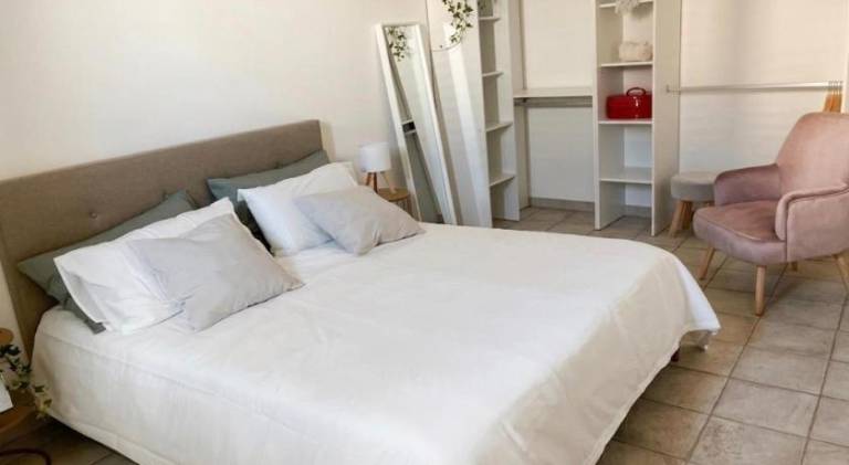 Rental apartment with 1 room for 3 persons — photo 2