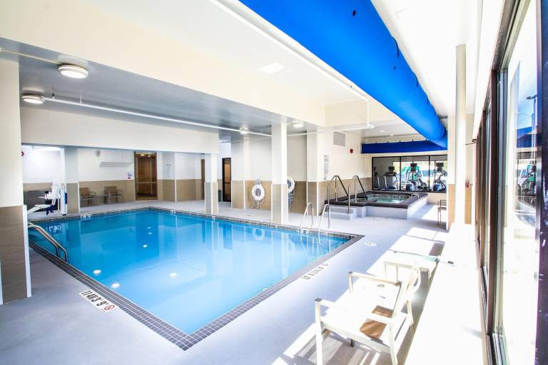 Holiday Inn Milwaukee Riverfront By IHG — photo 3