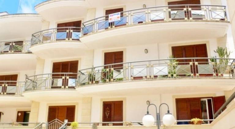Holiday apartment with patio | Next to the beach | Pets are welcome — photo 2
