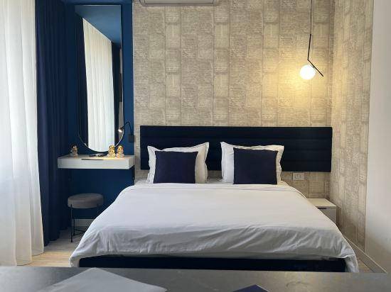 Serviced apartment with terrace — photo 4