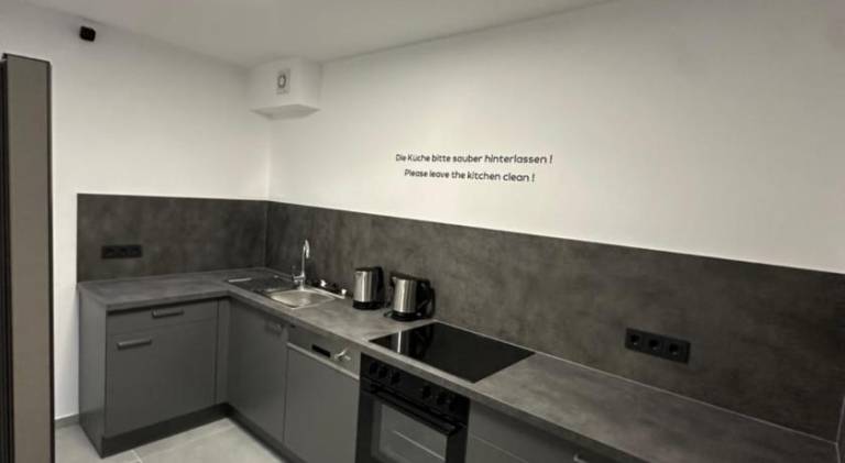 Serviced apartment with patio | Good for workation — photo 3