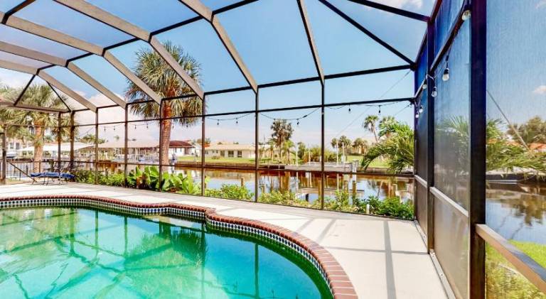 Lovely vacation home with pool | Pets allowed — photo 3