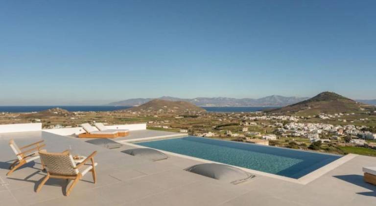 Villa with pool | Suitable for remote work in Paro