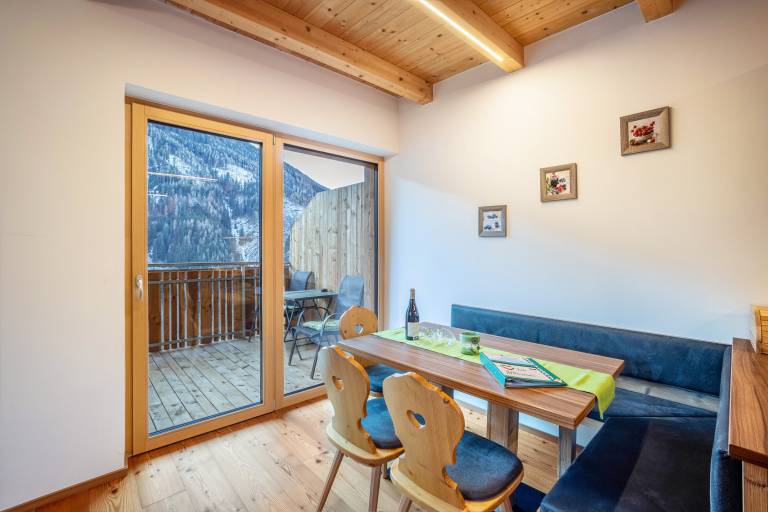 Apartment 'Kreuzplonhof Apt Dorfblick' with Mountain View and private infrared cabin — photo 5