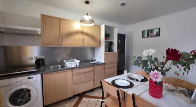 Apartment with garden, BBQ & patio — photo 2
