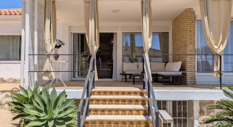 Villa with private pool, terrace & yard | Good for workation | Pets allowed — photo 4