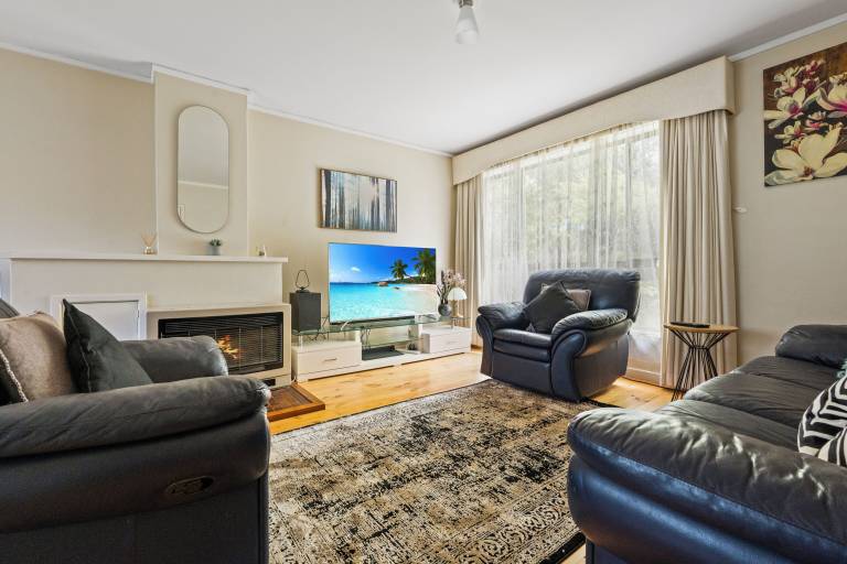 House Canberra Central