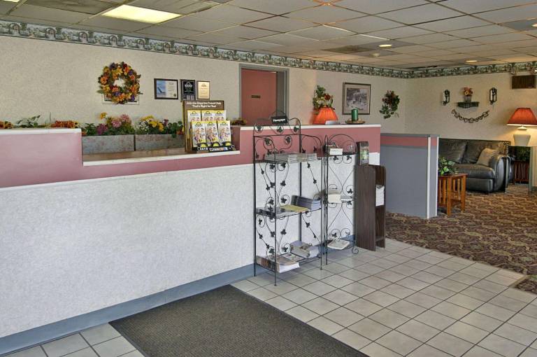 Days Inn by Wyndham Morehead — photo 3