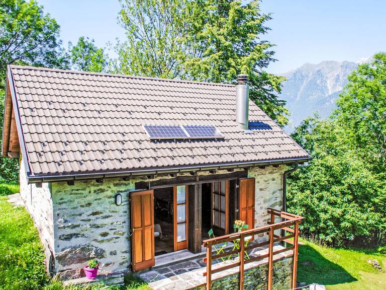 Ferienhaus in Acquarossa, Corzoneso für max. 4 Gäste