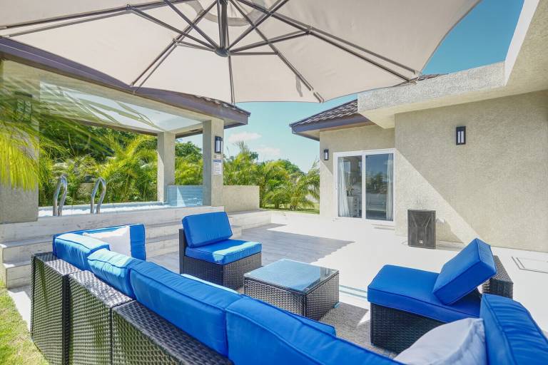 House Montego Bay