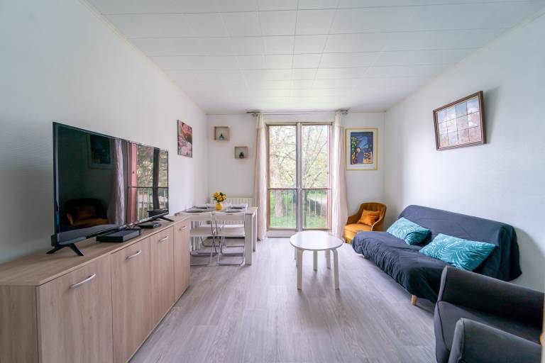 Appartement  La Courneuve