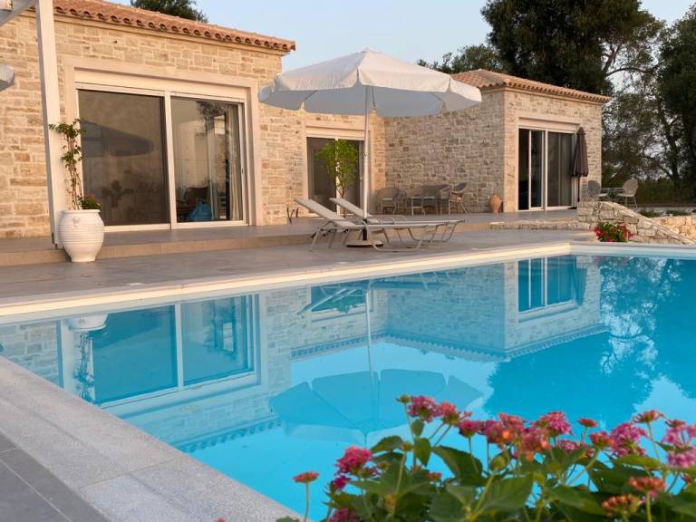 Villa Paxi